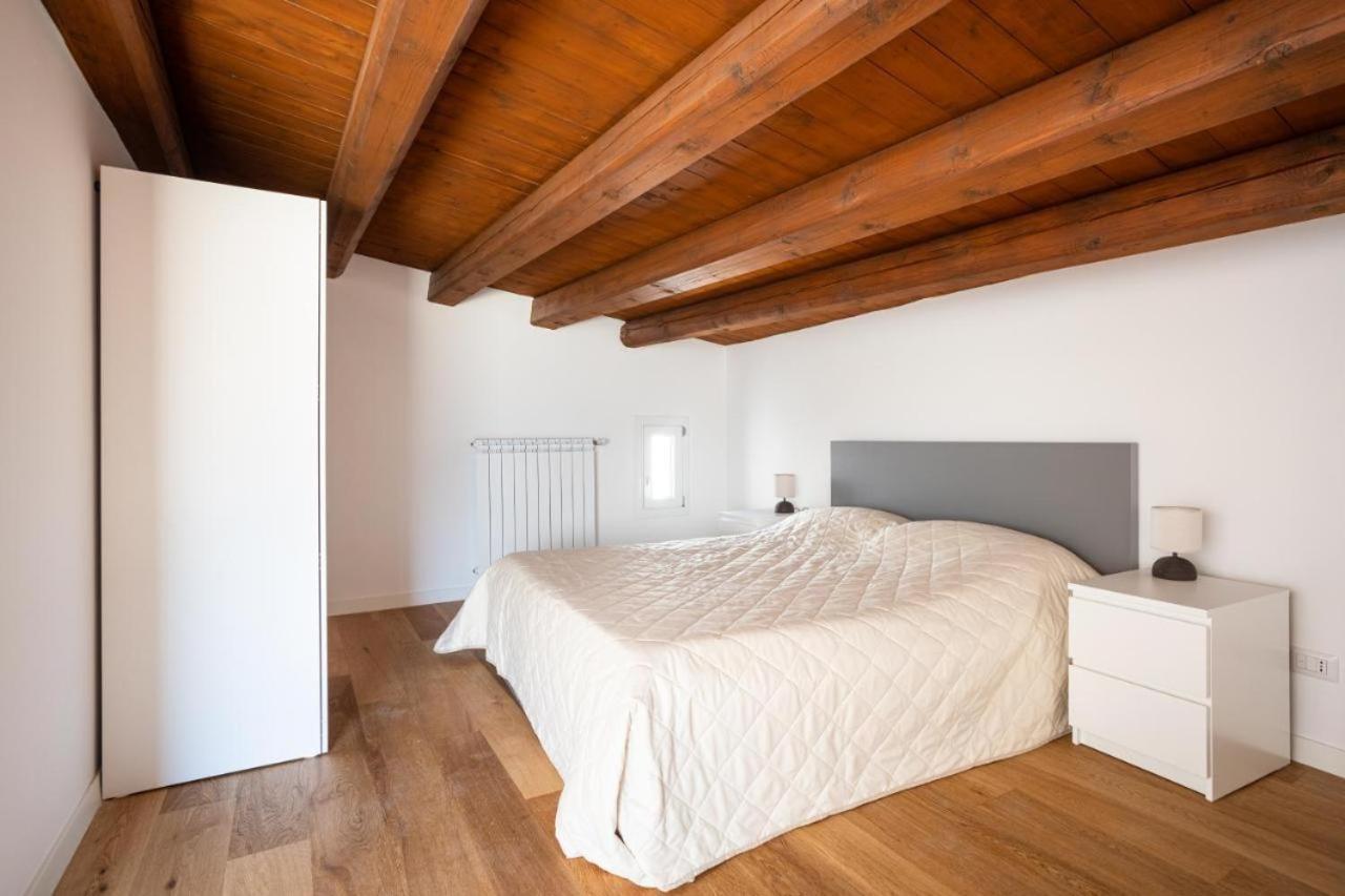 Casa Azzurra - Palazzo Del Buonpastore باليرمو المظهر الخارجي الصورة