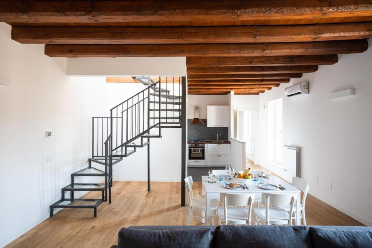 Casa Azzurra - Palazzo Del Buonpastore باليرمو المظهر الخارجي الصورة